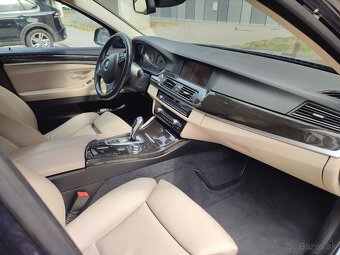 BMW rad 5 Touring 530d A/T - 12