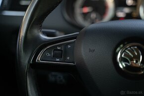 2018 Škoda Octavia Combi TSI | ACC Lane kamera - 12