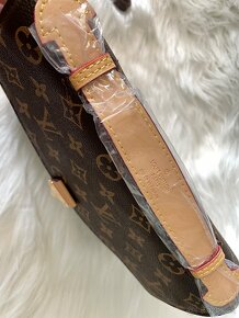 Louis Vuitton Metis kabelka - 12