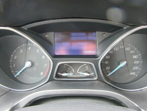 Ford Focus Kombi 1.6 - 12