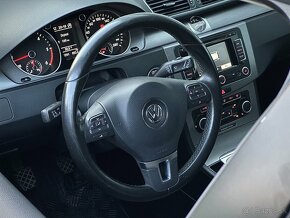 Volkswagen Passat B7 1.6 TDi 77kW Comfortline - 12