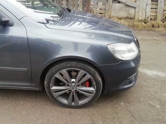 Rozpredám škoda octavia 2 facelift 2,0 tsi combi RS - 12