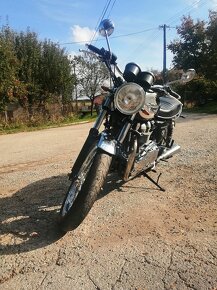 Triumph Bonneville T100 - 12