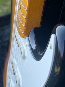 Predám japonský Fender Stratocaster - 12