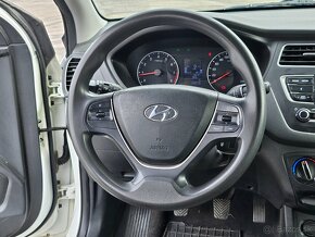 Hyundai i20 - 12