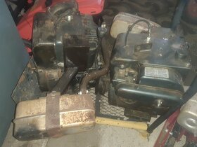 Motory Briggs & Stratton 11HP - 12