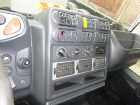 Iveco 130E24 - 12