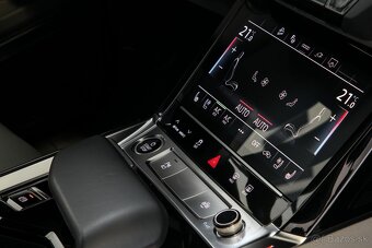 Audi e-tron 55 300kW S-line ACC Tažné B&O Digital LED Matrix - 12