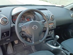 Nissan Qashqai 1.6i Tekna 4x2 - 12