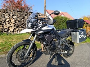 Triumph tiger 800 XC - 12