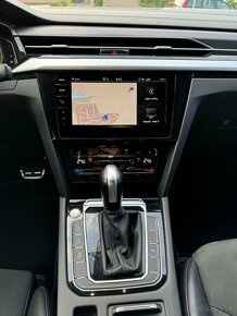 VW Arteon R 2.0Tsi 235KW, 4x4 DSG, NAV, Virtual,HK. - 12