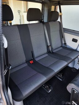 Volkswagen Transporter T6 2016 9 miest - 12