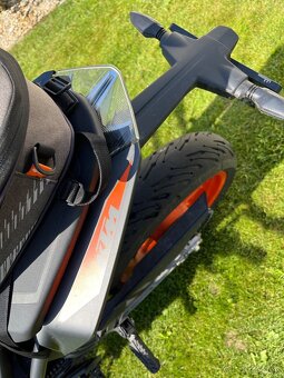 TOP KTM 125 Duke 2021 - 12