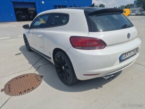 VW Scirocoo 1.4 - 12