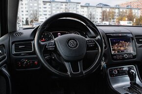 Touareg 3.0 TDI, VZDUCH, 360 kamera, WEBASTO, ťažné - 12