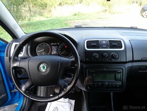 Škoda Roomster 1.6 16V Comfort - 12