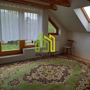 Na predaj dvojgeneračný RD, 828 m2 a SP o výmere 1297 m2 s I - 12