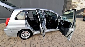 Suzuki Liana 1.6i 4x4 - 12