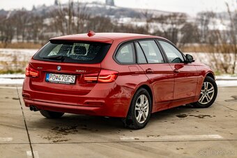 BMW 320i Touring xDrive SportLine (1.majiteľ,len 46 000 km) - 12