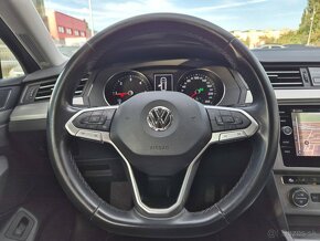 Volkswagen Passat Variant 2.0 TDI EVO Elegance DSG - 12