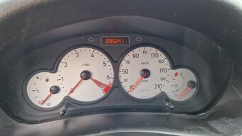 Peugeot 206 1.4. Benzin - 12