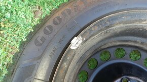 zimné pneumatiky good year 195/65 r15 - 12