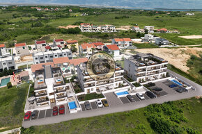 ZADAR - PRIVLAKA, apartmán so záhradou vo výbornej lokalite  - 12