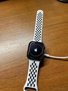 Apple WATCH 8 45mm - 12