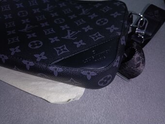 Louis Vuitton Messenger Bag - 12