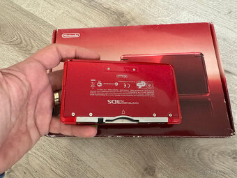 Nintendo 3DS metalické červené - 12