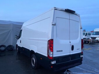 Iveco Daily 2.3  klima automat - 12