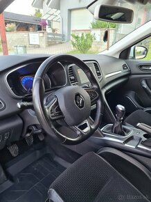 Renault Megane 1.6SCE - 12