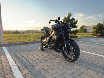 YAMAHA MT 09 - 12