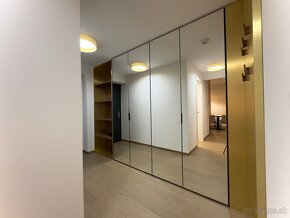 Prenájom 2 izbového bytu 60m2, Eurovea Tower, Bratislava - 12