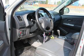 Toyota Hilux DC 3.0 I D-4D Sol A/T - 12