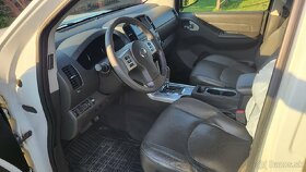 NISSAN NAVARA D40 3,0d v6 - 12