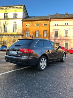 Audi a4 b8 2.0 tdi 105kw - 12