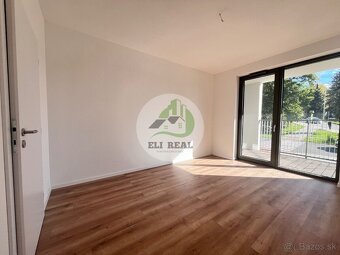 Na predaj 2-izbový byt v štádiu holobytu – 60 m² + balkón 10 - 12