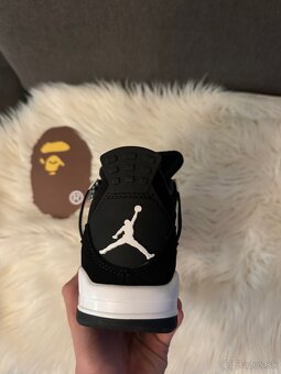 Jordan 4 - 12