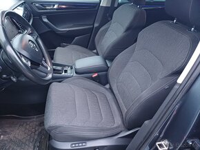 Skoda Kodiaq 4x4 2,0 tdi dsg 7 miestne full serv. história - 12