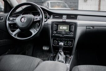 Škoda Superb Combi 2.0 TDI CR 170k Elegance 4x4 DSG - 12