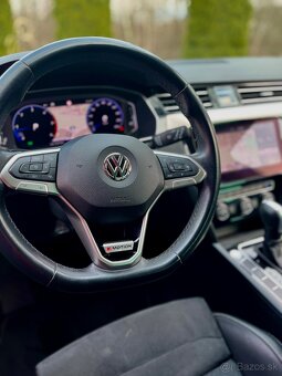 Volkswagen Passat B8 2020 - 12