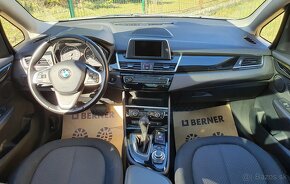 BMW Gran Tourer 220d 4x4 SportLine 140kW 7miest PANO výhrevy - 12