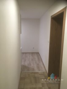 SPEKTRUM REALITY- Na PREDAJ 2 -izbový byt, 65 m2, Handlová,  - 12