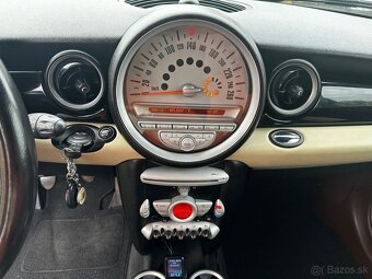 MINI Cooper D Clubman - 12