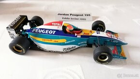 Modely F1 M1:18 - 12