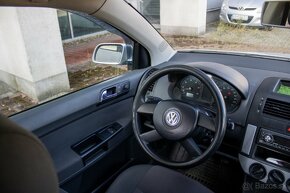 Volkswagen Polo 1.4 16V Comfortline - 12