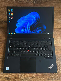 Lenovo ThinkPad T490 - 12