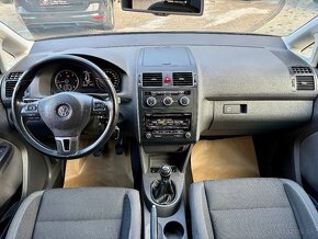 Rezervované Volkswagen Touran 2.0 TDI BlueMotion - 12