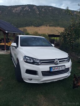 VOLKSWAGEN TOUAREG PREDAM VYMENIM - 12